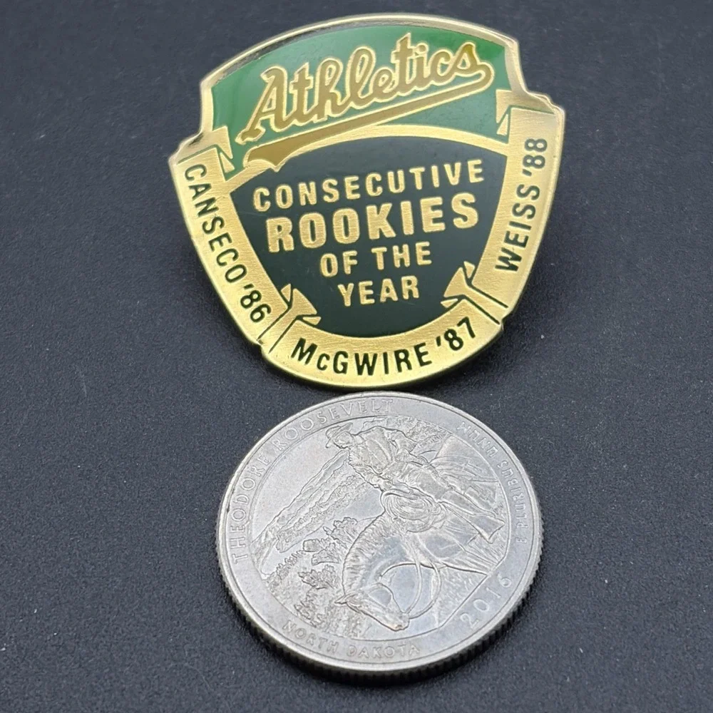 MLB Baseball Oakland Athletics Consecutive Rookies Of‎ The Year Lapel Hat Pin